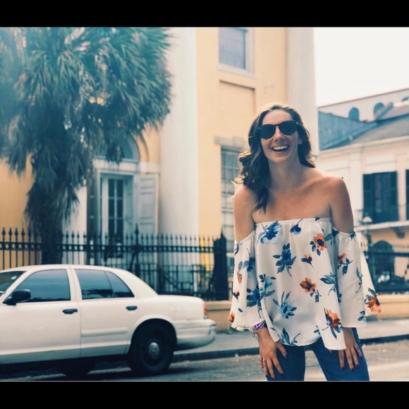 Off the shoulder floral print top - Picture 3 of 4